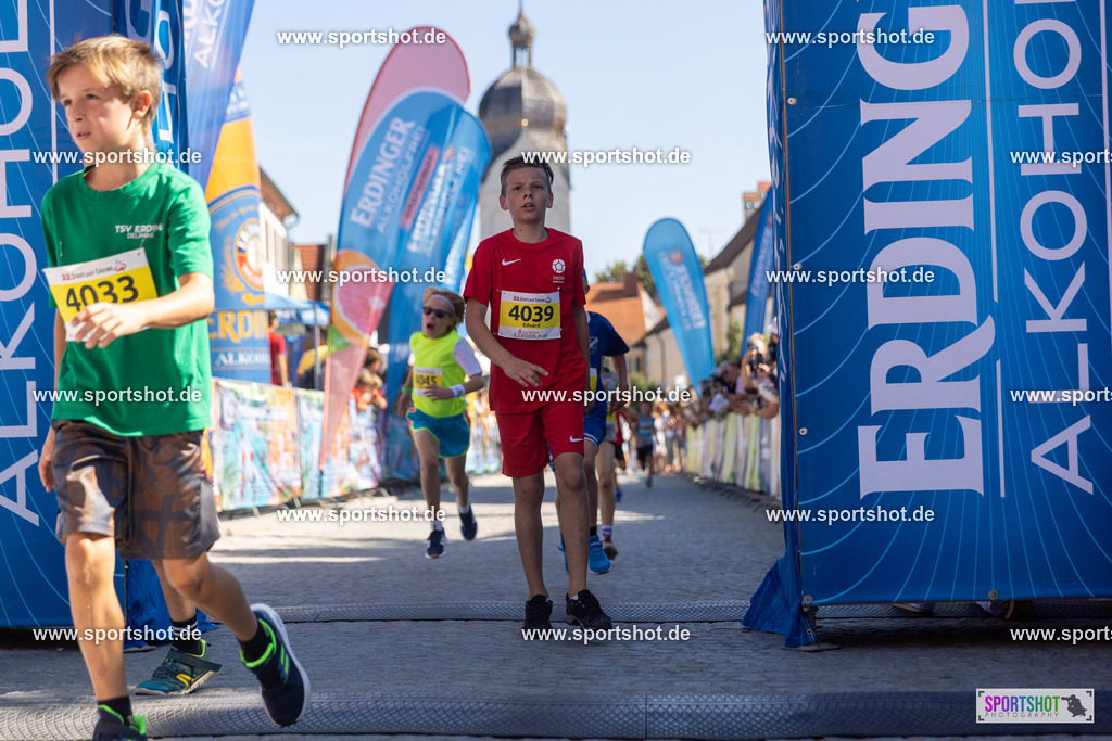 VJ__3412 | Stadtlauf Erding 2025 #stadtlauferding #erdingstadtlauf #stadtlauf_erding #laufmotivation #trisporterding #yourpictrs #sportshot_your_pictrs