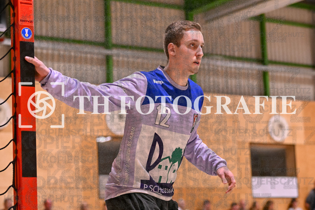 GER, SG Maulburg/Steinen - SG Walkirch/Denzlingen, Handball, Landesliga, 25. Spieltag, Saison 2023/2024, 27.04.2024 | Tobias Leonhardt (SG Maulburg/Steinen, #12)

GER, SG Maulburg/Steinen - SG Walkirch/Denzlingen, Handball, Landesliga, 25. Spieltag, Saison 2023/2024, 27.04.2024

Foto: TH Fotografie/Thomas Hess