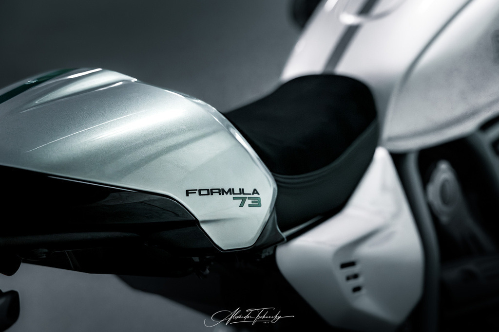 Ducati Scramber Formula 73 | Entdecken Sie die faszinierende Welt von Alexander Tschuncky Arts: Kreative Fotografie, atemberaubende Automobilkunst und hochwertiger Bilderdruck. Lassen Sie sich inspirieren! - Realisiert mit Pictrs.com