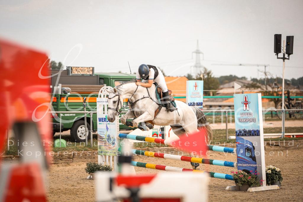 27.SaSpMA00089 | Leoni Ertmer Photography - Realisiert mit Pictrs.com