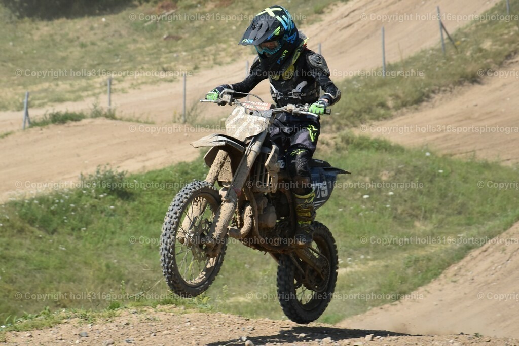 DSC_0089 (2) | Sportfotografie , Motorsport, Motoross, Reitsport, Mointainbike, Enduro,
Landschaft , Outdoor, Eventfotografie, Landschaft, Bilder online bestellen - Realisiert mit Pictrs.com