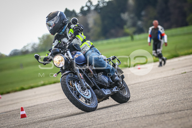 0011-260419_NOE-077_11 | Deine Full-Service-Agentur für ✔️Videoproduktionen und ✔️Motorsportfotografie Jetzt Angebot anfragen!