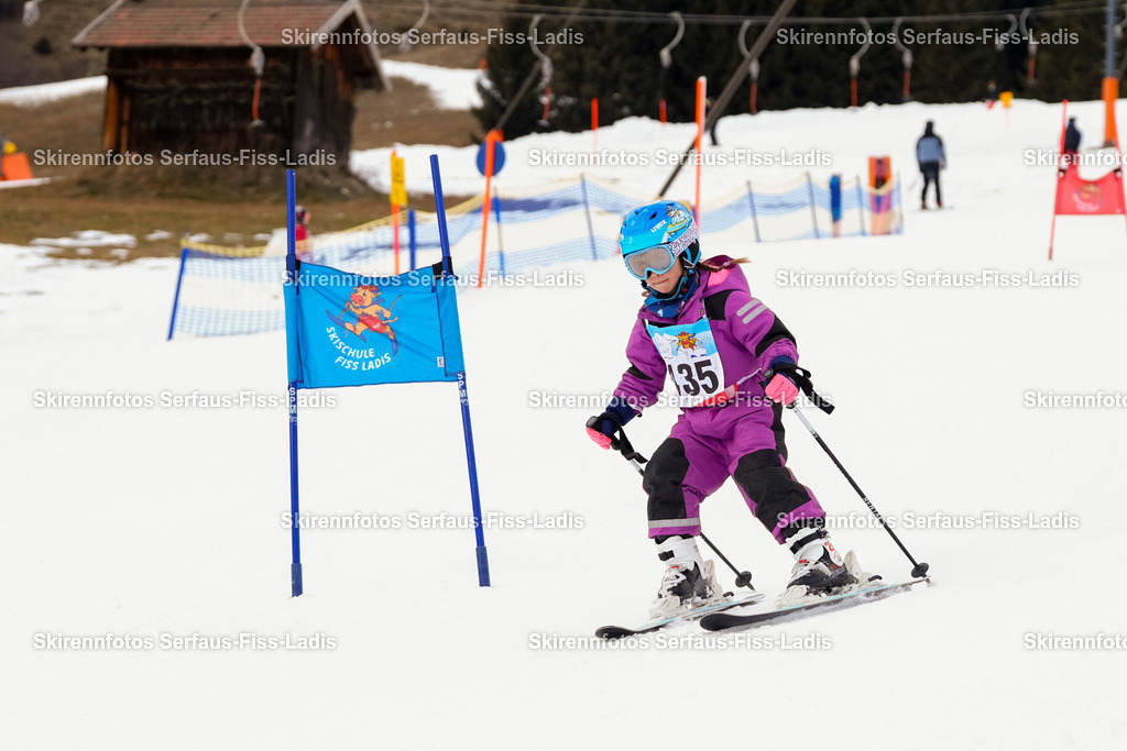 SRF_02.01.2026_0721 | Skirennfotos,Serfaus,Fiss,Ladis,Kinderskirennen,Winter,Tirol,Oberland,skirace,SFL,feelfree,weil wir's genießen,ski,Ski,skifahren,Sonnenplateau, - Realisiert mit Pictrs.com