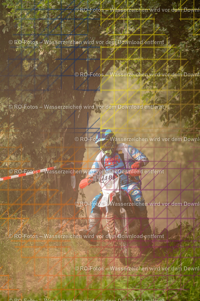 Wolfshausen 3 Lauf -328 | Sportfotografie von RO-Fotos: Motorsport, Motocross, Enduro, Laufveranstaltungen und Triathlon. Professionelle Fotos von Sportlern und Events. - Realisiert mit Pictrs.com