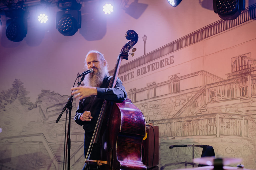 Maria Markesini Konzert | Maria Markesini meets Klazz Brothers im Forte Belvedere Leisnig zum Festival Hallo Leisnig 2022. - Realisiert mit Pictrs.com