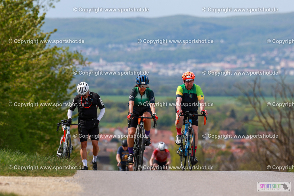 296_AR6_2234 | Neusiedlersee Radmarathon 2026@sportshot_your_pictrs #yourpictures#roadtowm2029 #nrm #neusiedlerseeradmarathon #neusiedlersee #neusiedlerseetourismus #burgenland #mörbisch #nrm26 #burgenlandtourismus #voglundco #poweredbyburgenlandtourismus #radsport #rad #marathon #ucigranfondo #visitburgenland #ucigranfondoworldseries