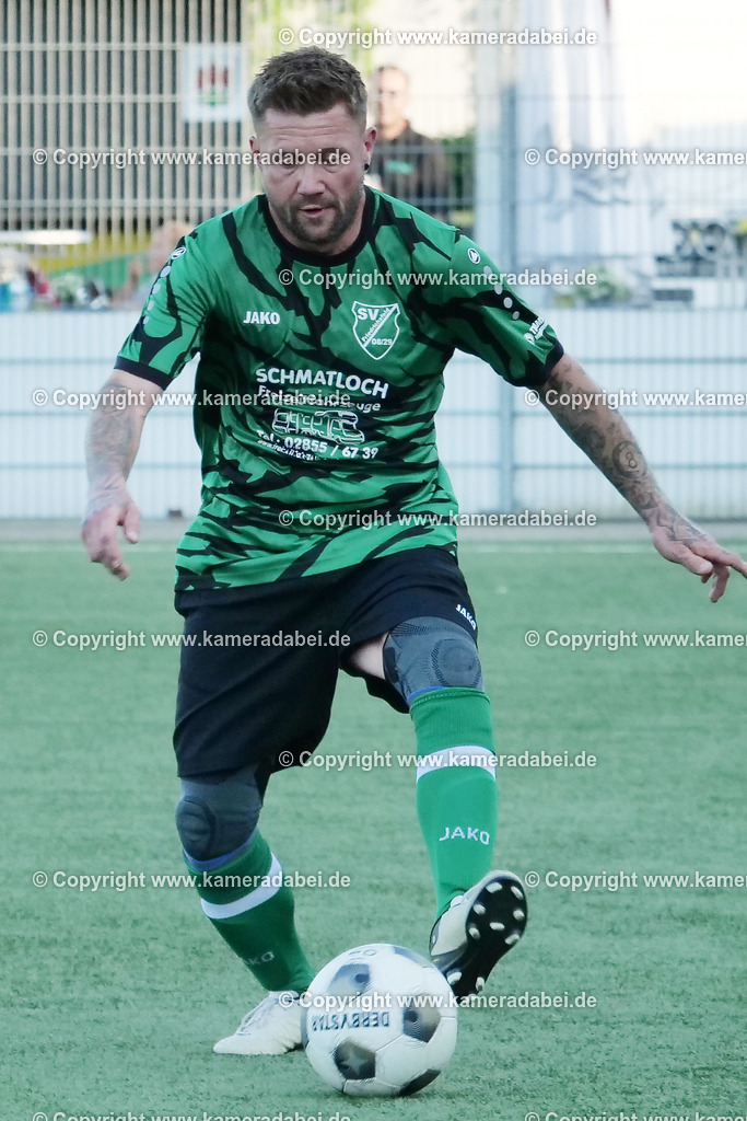 Fußball Kreispokal 25/26 Ü 32 : Spiel um Platz 3 : SV 08/29 Friedrichsfeld - SV Ringenberg AH  2 : 1 | Fußball Kreispokal 25/26 Ü 32 : Spiel um Platz 3 : SV 08/29 Friedrichsfeld - SV Ringenberg AH  2 : 1Spielort : Voerde Friedrichsfeld - Realisiert mit Pictrs.com