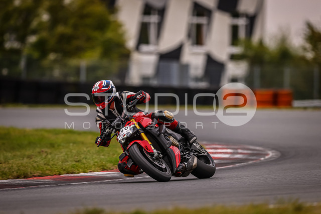 0290-250910-OSL-016_290 | Deine Full-Service-Agentur für ✔️Videoproduktionen und ✔️Motorsportfotografie Jetzt Angebot anfragen!