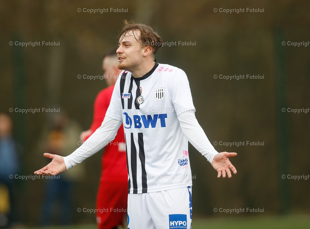 A_LUI_100224_19 | SPORT,FUSSBALL,TESTSPIEL ASKOE OEDT-SPG LASK AMATUERE 10.02.2024 IM BILD: (ROBERT MARTIC  (SPG LASK) FOTO:FOTOLUI
