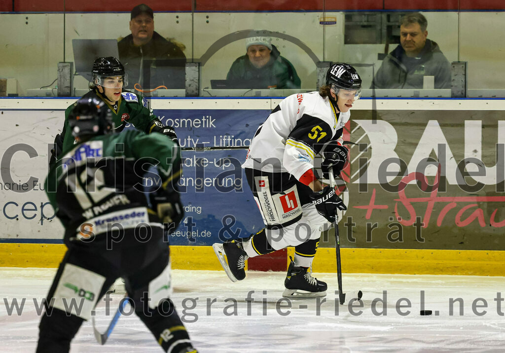2022-12-23_016_TSV_Erding_gegen_EA_Schongau | Erding, Deutschland, 23.12.2022:
Eishockey, Bayernliga 2022 / 2023, 22. Spieltag, TSV Erding gegen EA Schongau, Endergebnis: 

Foto: Christian Riedel / fotografie-riedel.net