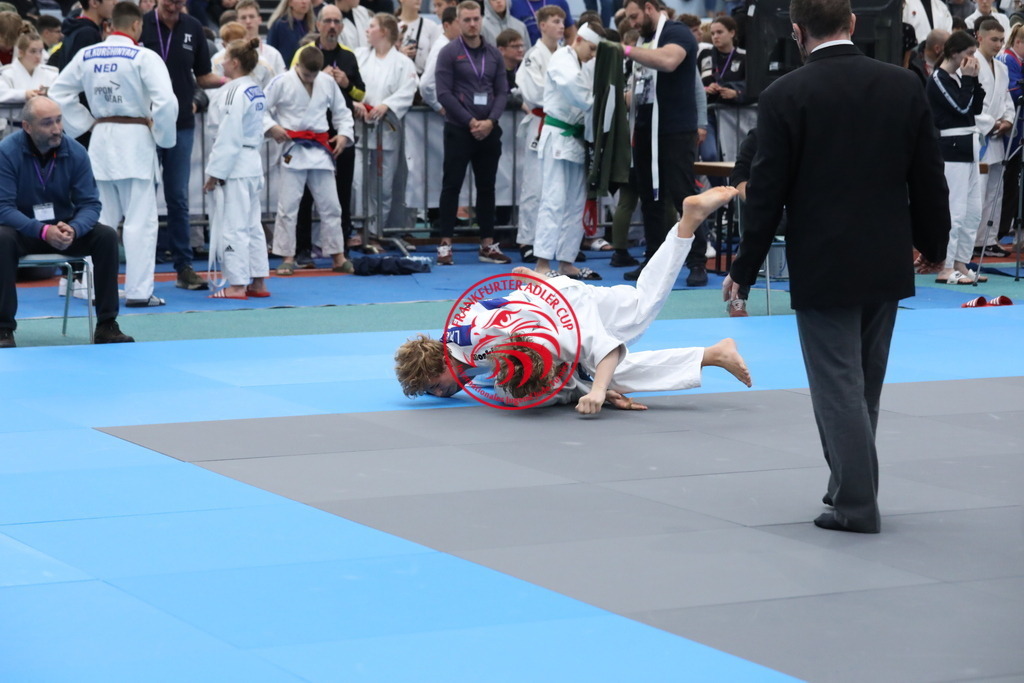 1J7A3398 | Fotos vom Adler Cup - Pictures from Adler Cup

Hier findet Ihr alle Eindrücke und großen Momente der Adler Cup Wochenenden. Here you will find all impressions and great moments of the Adler Cup weekends. - Realisiert mit Pictrs.com