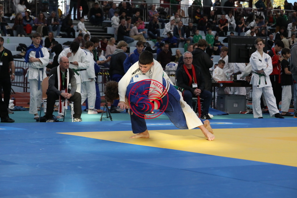 1J7A2355 | Fotos vom Adler Cup - Pictures from Adler Cup

Hier findet Ihr alle Eindrücke und großen Momente der Adler Cup Wochenenden. Here you will find all impressions and great moments of the Adler Cup weekends. - Realisiert mit Pictrs.com