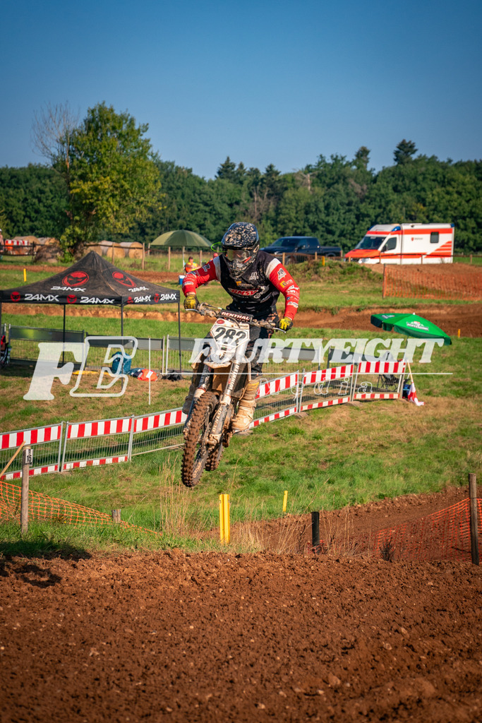 DSC01057 | fourtyeightmedia - Realisiert mit Pictrs.com