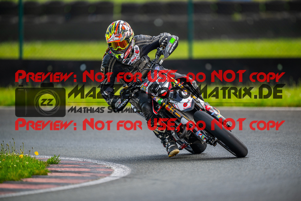 MaZZes_FotoMatrix_240621_6007705_8158 | GRUEN