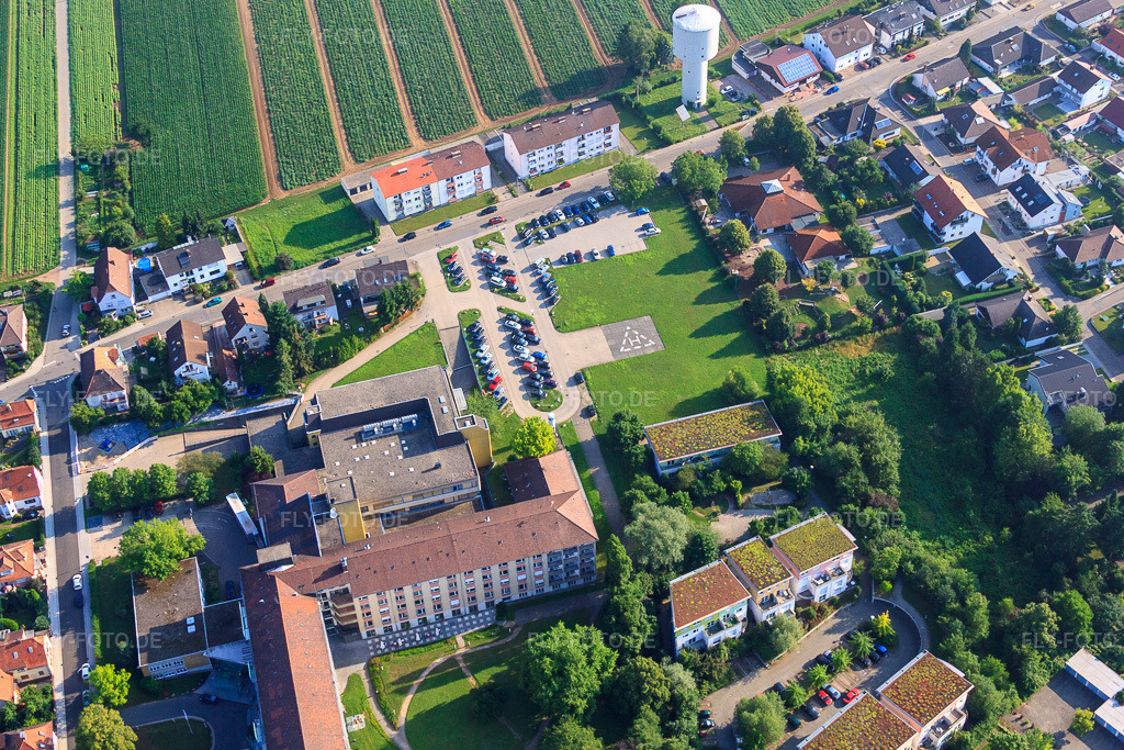 Luftbild: Asklepios Südpfalzkliniken in Kandel im Bundesland Rheinland-Pfalz in Deutschland. Foto: IMG_50839.jpg vom 04.07.2012 durch Werner Riehm/FLY-FOTO.deAsklepios Südpfalzklinik Kandel - Asklepios Südpfalzklinik Kandel