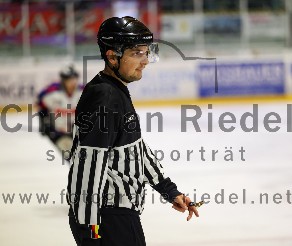 2023-11-03_103_TSV_Erding_gegen_ESC_Dorfen | Erding, Deutschland, 03.11.2023:
Eishockey, Bayernliga Vorrunde 2023 / 2024, 6. Spieltag, TSV Erding gegen ESC Dorfen, Endergebnis: 11:3

Foto: Christian Riedel / fotografie-riedel.net