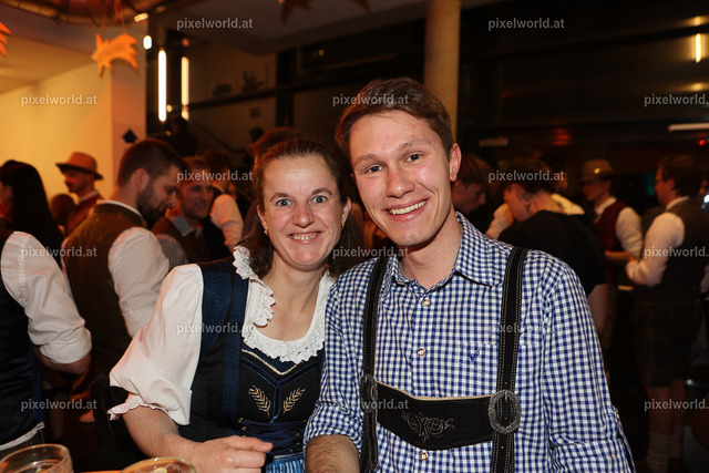 Landjugenball - 70 Jahre Landjugend Bezirk Feldkirchen | Bildershop von pixelworld.at - Realisiert mit Pictrs.com