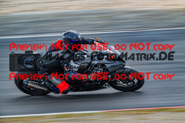 MaZZes_FotoMatrix_230719_1117-2 | ROT