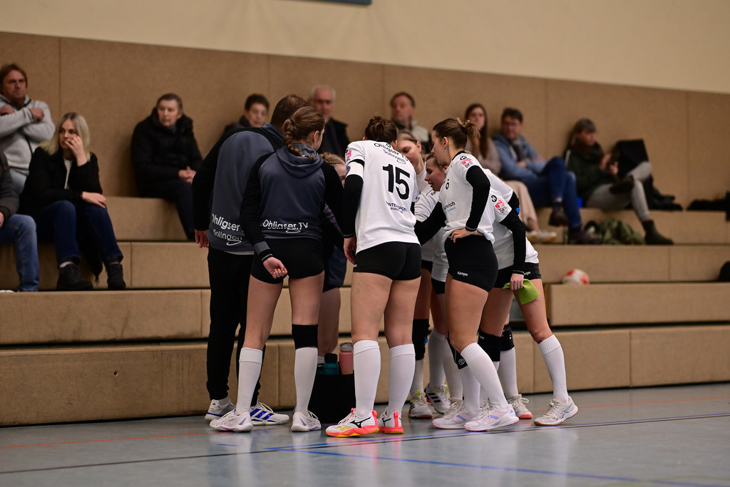 Faustball I Frauen I Saison 2025-2026 I Bundesliga Nord I 7c. Spieltag I MTV Wangersen - Ohligser TV | Ohligser TV Frauen in der Bundesliga Nord - Realisiert mit Pictrs.com