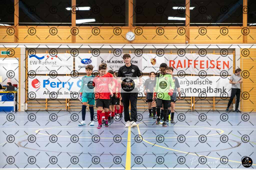 20241130_FCR-Hallenturnier-D-6_001 | Sport und Naturfotografie von Roberto Esposito zeigt echte Momente Bewegung und die Schönheit der Natur. Ausdrucksstarke Bilder schaffen Emotionen.