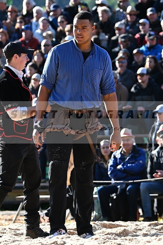 schönbDSC_6108 | Kaufen Sie Sportbilder im Onlineshop von Andy Scherrer Sportfotografie. Faszinierende Bilder von Sportevents aus der ganzen Schweiz. Fussball, Frauenfussball, Unihockey, Handball, Schwingen und weiteren Sportarten. - Realisiert mit Pictrs.com