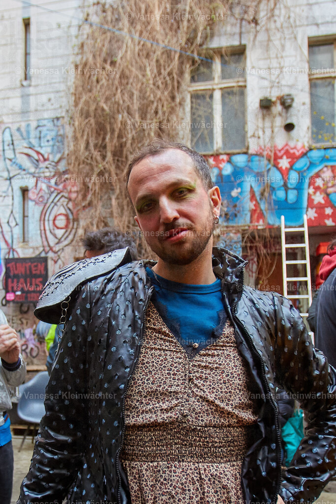 240316_TuntenhausHofgestaltung_40 | Vanessa Kleinwächter - Realisiert mit Pictrs.com