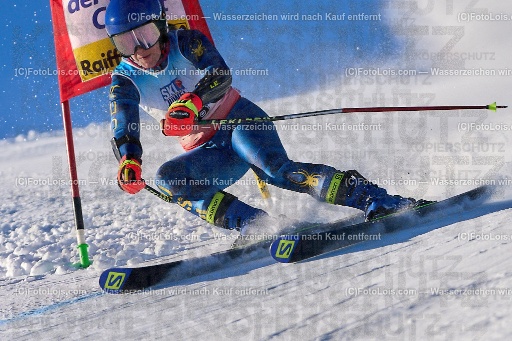 ALP3829_MASTERS-Cup_GS-C Damen_Battisti Jacqueline | (C)FotoLois.com, Alois Spandl. FIS Masters-Cup Wildschönau, Giant Slalom auf der Piste Schatzberg GS, Siegerehrung auf dem Dorfplatz Niederau, Sa 13. Januar 2024.