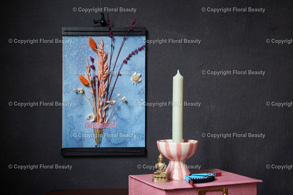 Trockenblumen_04 | Onlineshop für hochwertige Wandbilder. Bei uns findet ihr selbstgestaltete Blumenmotive. Das perfekte Geschenk, als Praxisdeko oder die eigene Wohnung. Alle künstlerischen Blumenfotos sind auf Leinwand, FineArtPrint, Kunstdruck und vielem mehr zu erwerben - Realisiert mit Pictrs.com