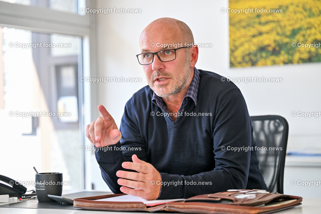 Seifried United Auto_ 26.09.2023-17 | 26.09.2023, Grieskirchen, AUT, Seifried United GmbH im Bild Adolf Seifried (Geschaeftsfuehrer Seifried United GmbH und Obmann des Landesgremium Ooe des Fahrzeughandels WKOOE)
