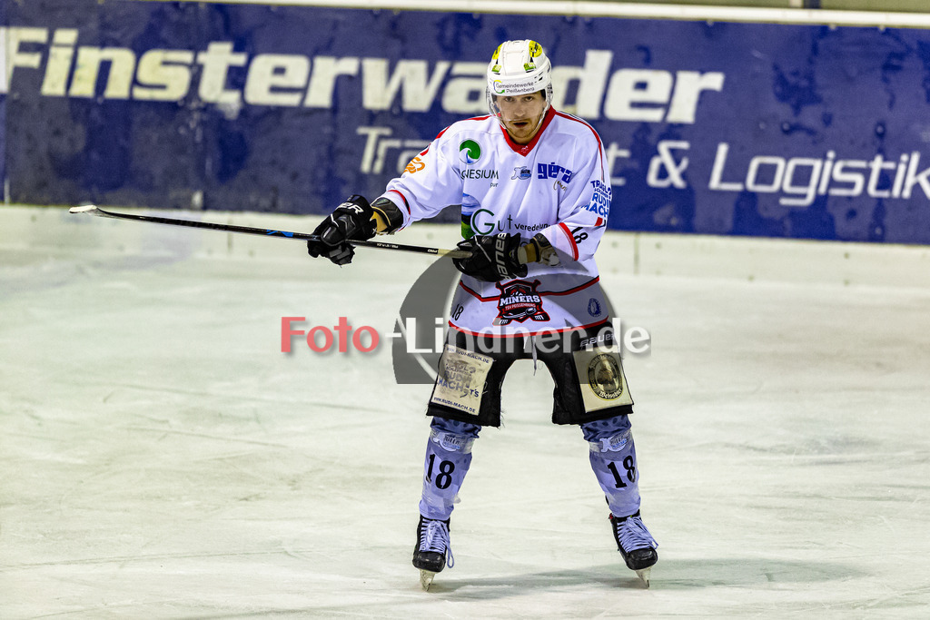 C1DX2470 | Shop für Sportfotografie, Bilddatenbank, Pressefotografie, Fußball, Eishockey, Aktionsfotos