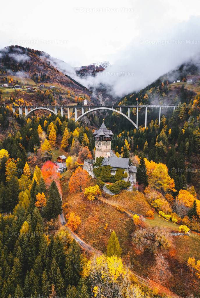 Burg Finkenstein Herbst | piet_flosse