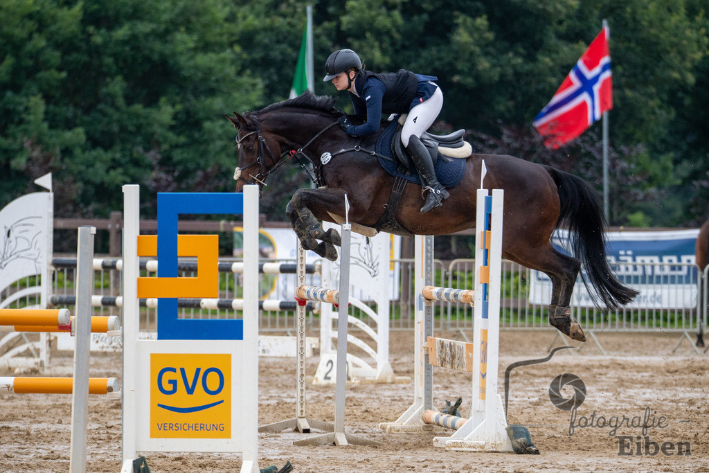 Springturnier Ammerländer Reitclub | Springturnier Ammerländer Reitclub (Punktespringprüfung KI.L 115cm am 30.06.2024; in Westerstede (Ammerländer Reitclub), Photo: Philip Eiben 2024 - Realisiert mit Pictrs.com