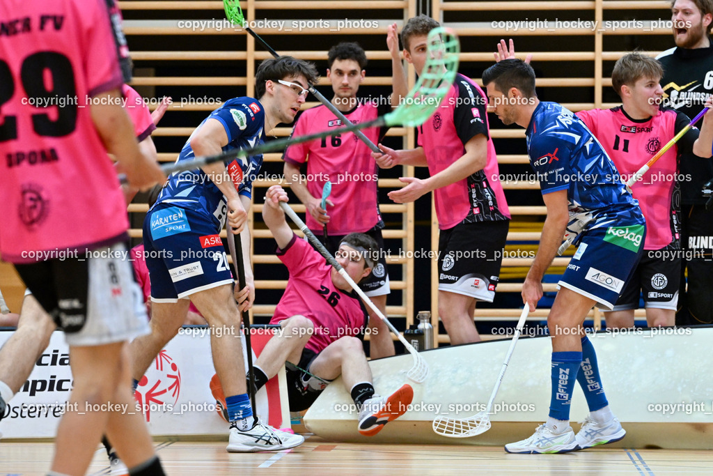 VSV Unihockey vs. Wiener Floorball Verein | #20 David Gredler VSV Unihockey, #26 Alexander Hanschur Wiener Floorballverin, #6 Timo Schmid VSV Unihockey, #7 SCHEIDL Peter Wiener Floorballverein, VSV Unihockey vs. Wiener Floorball Verein, VSV Unihockey vs. Wiener Floorball Verein am 18.05.2025 in Villach (Ballspielhalle St. Martin), Austria, (Photo by Bernd Stefan)