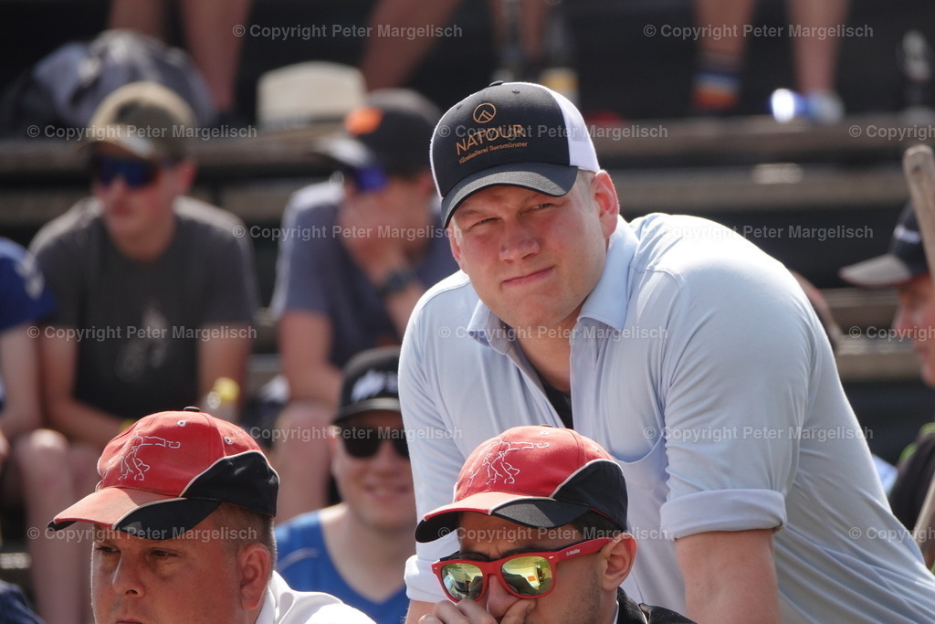 DSC04549 | Schwingen - Realisiert mit Pictrs.com