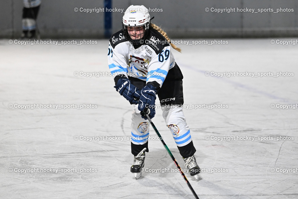 Wildcats Paternion vs. Unicorns Steindorf | #69 Selan Vanessa UNICORNS STEINDORF, Wildcats Paternion vs. Unicorns Steindorf, Wildcats Paternion vs. Unicorns Steindorf am 02.01.2026 in Paternion (Eislaufplatz Paternion), Austria, (Photo by Bernd Stefan)
