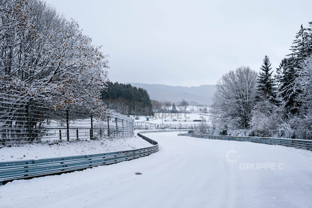 NBR24_112214210100123GT_GT | Nürburgring-Nordschleife 2024 - Foto: Gruppe C Photography - Realisiert mit Pictrs.com
