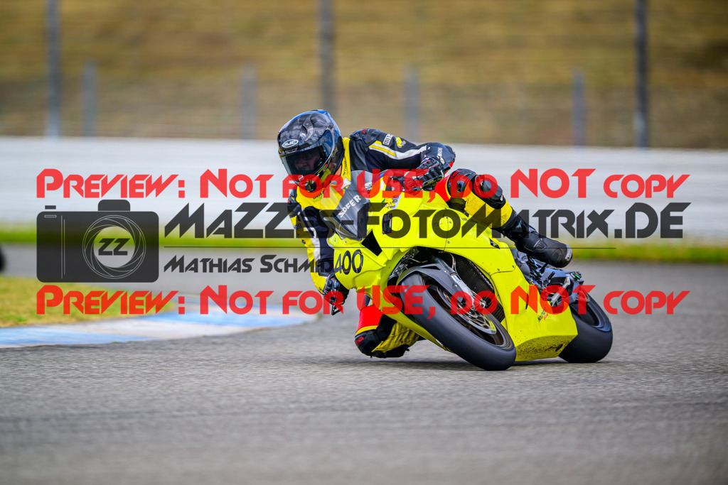 MaZZes_Fotomatrix_20250628_6007705_8123 | WEISS