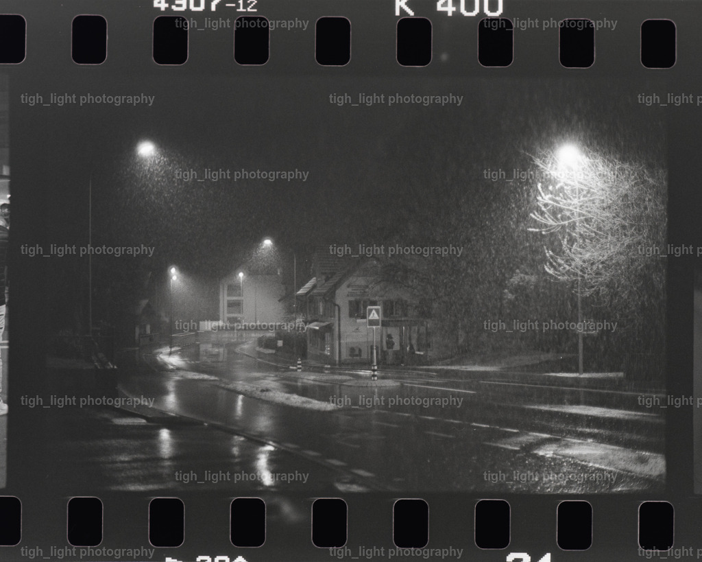 snowflakes | tight_light - Realisiert mit Pictrs.com