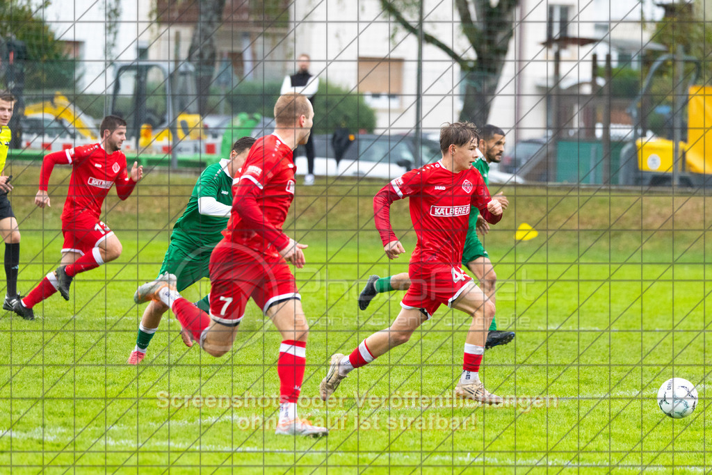 20261011_153550_0197_(c)_by_PhotoPeet | #,KSG Eislingen (grün) vs. 1.FC Donzdorf (rot), Fußball, Bezirksliga - Bezirk Neckar/Fils, 07. Spieltag, Saison 2026/2027, Rasensportplatz, Albstraße 69, 73054 Eislingen, 11.10.2026 - 15:00 Uhr,Foto: PhotoPeet / Sport- &amp; Eventfotografie / Peter Harich