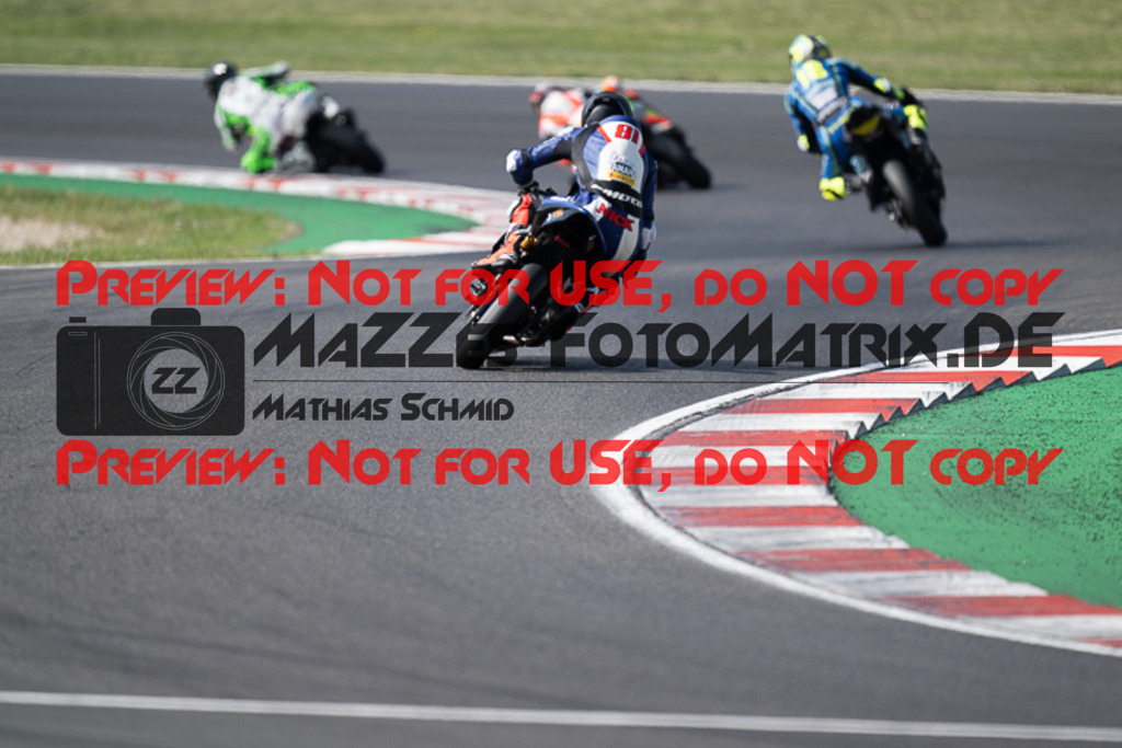 MaZZes_FotoMatrix_220507_95542 | Fotograf Mathias Schmid
Sportfotograf,
Eventfotograf,
Hochzeitsfotograf,
Portraitfotograf