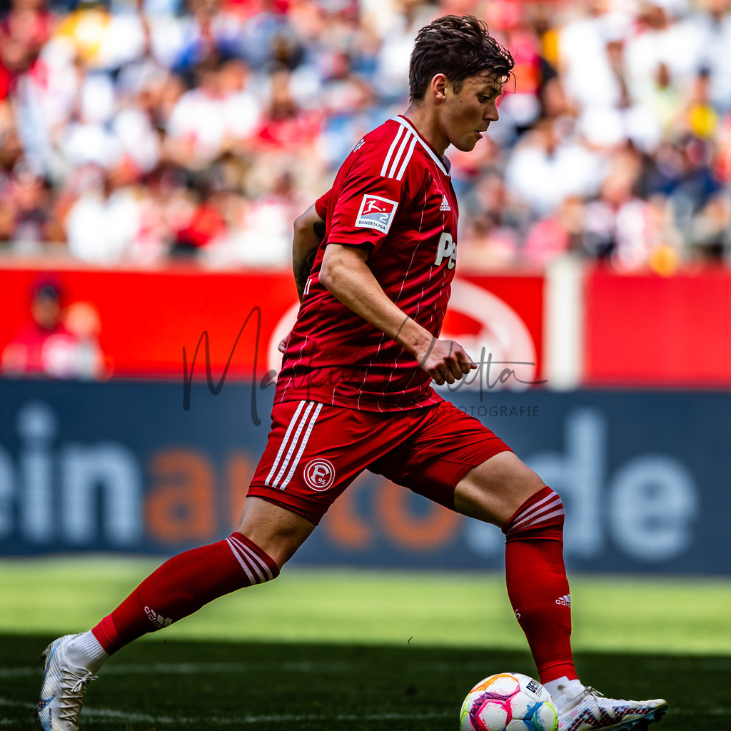 Fortuna Düsseldorf vs. Karlsruher SC | Düsseldorf, 30.04.2023: 2. Bundesliga, 30. Spieltag, Fortuna Düsseldorf gegen Karlsruher SC in der Merkur Arena in Düsseldorf. Foto: sportfotografie.ms | Markus Paletta - Realisiert mit Pictrs.com