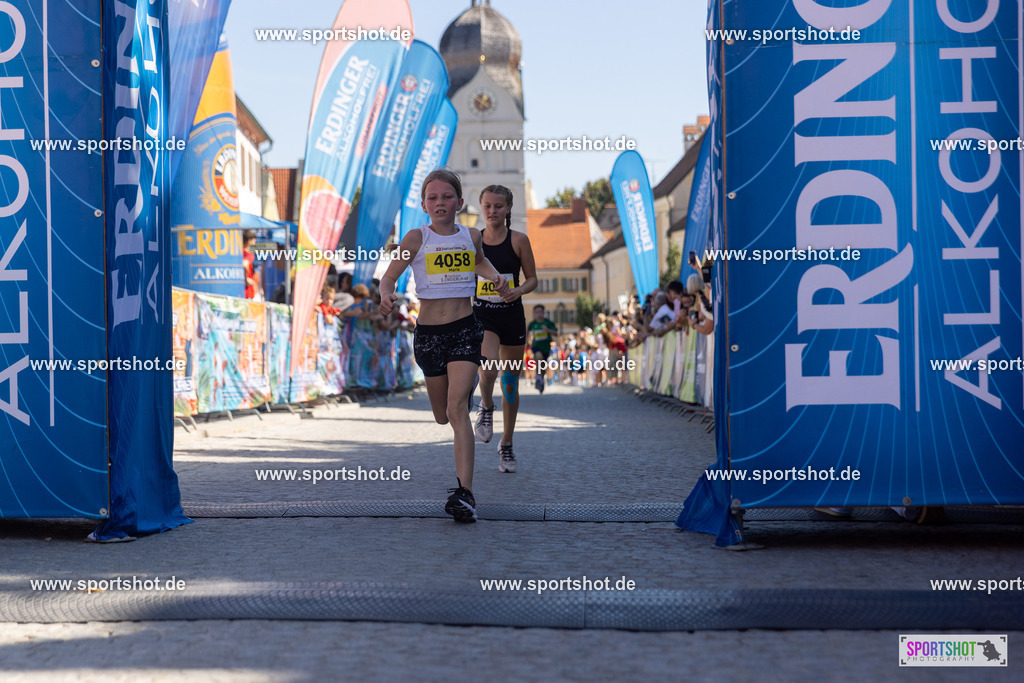 VJ__3401 | Stadtlauf Erding 2025 #stadtlauferding #erdingstadtlauf #stadtlauf_erding #laufmotivation #trisporterding #yourpictrs #sportshot_your_pictrs