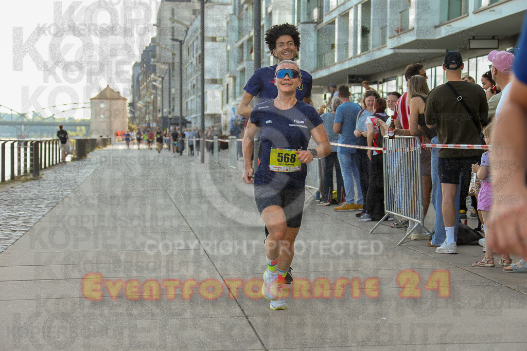 250920_1445_EX1_7446 | Sportfotografie im Rhein-Sieg Kreis, Köln, Bonn, NRW, Rheinland Pfalz, Hessen, etc. Unser Tätigkeitsfeld umfasst den Laufsport vom Volkslauf über den Marathon, Duathlon, Triathon bis zum Ultralauf wie Kölnpfad Ultra oder Schindertrail.