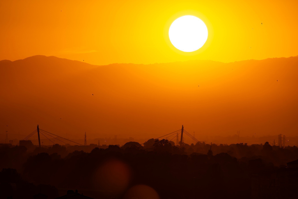 Der Sonnenuntergang | Ich bin ein Fotograf aus Berlin und fotografiere aus Spaß an der Freude :) Meinen Motiven setze ich keine thematischen Grenzen. Somit bin ich beispielsweise in der Tierfotografie, Landschaftsfotografie, Sportfotografie sowie Streetphotography anzutreffen.