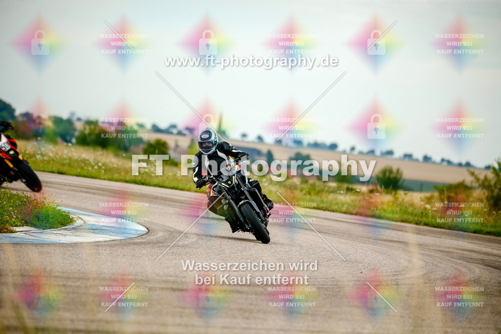 Chambley Juli-2290 | Hier findet Ihr Bilder von Touristenfahrten auf der Nürburgring Nordschleife oder von anderen Veranstaltungen die ich besucht habe. Viel Spass beim Durch Schauen 