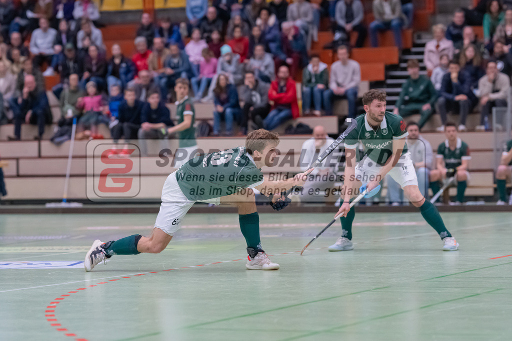 HK_20230108_102474 | 1. Bundesliga ( Halle ) Herren Crefelder HTC - Uhlenhorst Mülheim am 8.1.2023 Crefelder HTC  ( CHTC ), Krefeld , Henrik Mertgens ( Uhlenhorst Mülheim #13 )