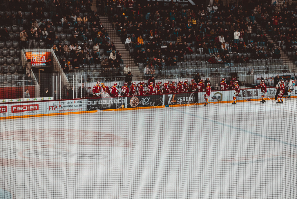 EHCB vs GCK _1-805539328 | Sportbilder, Sportfotograf, Hochzeits- und Eventfotografin, Flugshows, Portraits und Tiershooting, Aviation, Downhill, Nationalleague, Swissleague, International