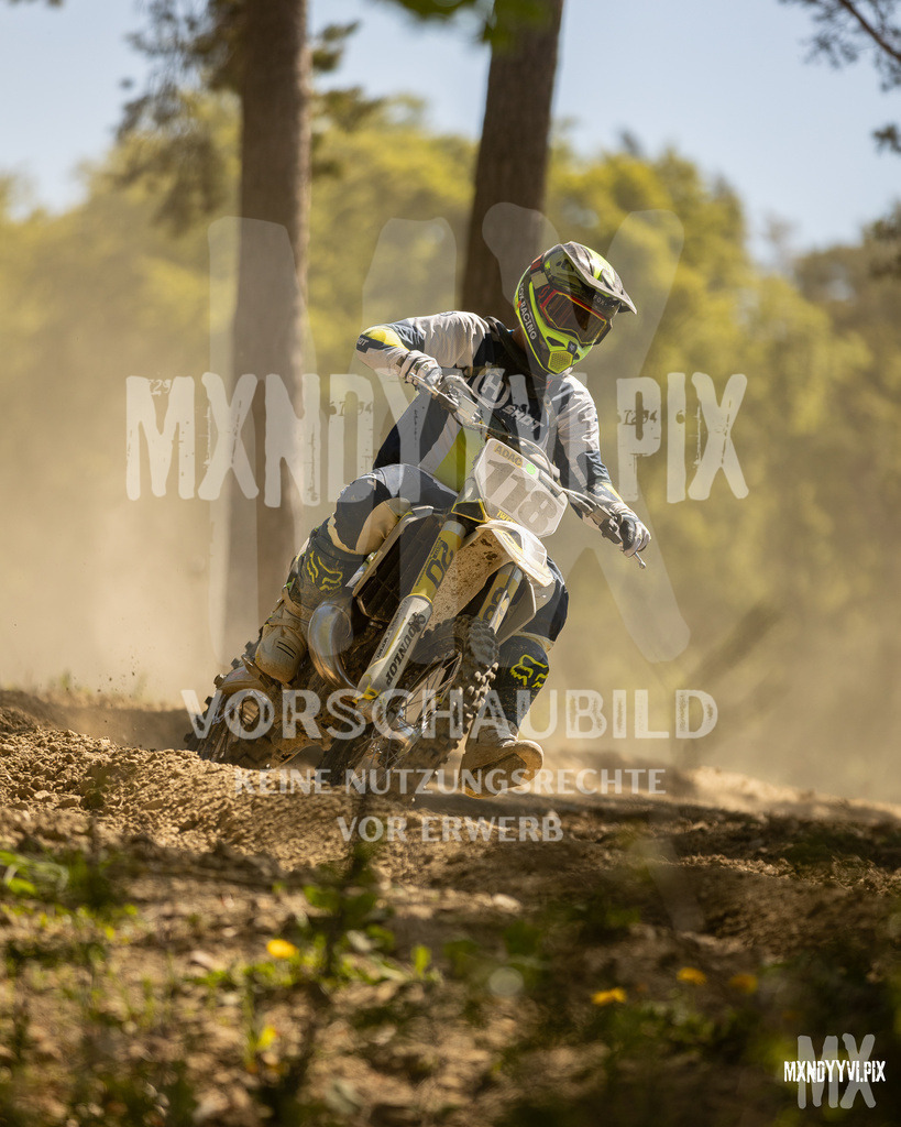 866A5100 | mxndyyvipix