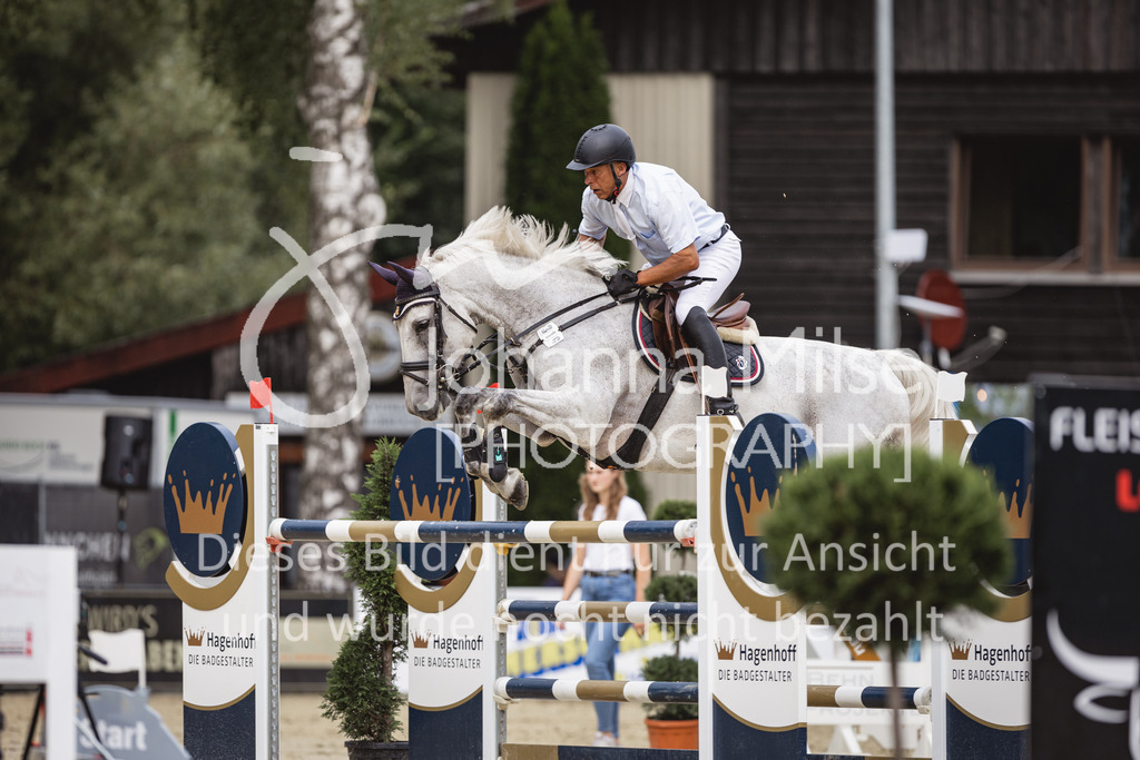 230824_Delbrueck_AmateurM2-230 | Deine schönsten Turniermomente als professionelle Fotos! Entdecke hochwertige Pferdesport-Fotografie im Online-Shop. Jetzt Fotos finden & bestellen!