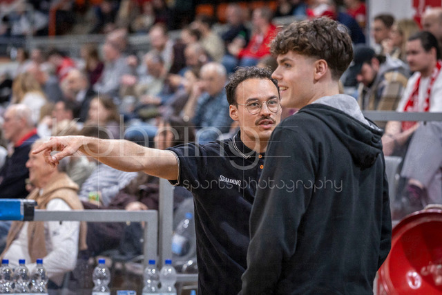 Barmer 2. Basketball Bundesliga ProA: Bayer Giants Leverkusen vs. RheinStars Koeln, 04.04.26 | Leverkusen, 04.04.26 - während des Spiels der Barmer 2. Basketball Bundesliga ProA: Bayer Giants Leverkusen vs. RheinStars Koeln in der Ostermann Arena in Leverkusen.